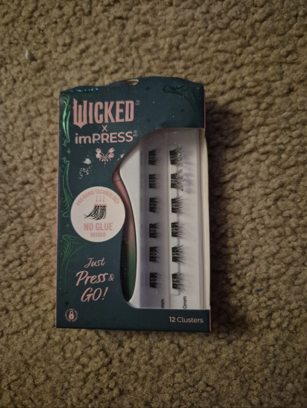 Wicked X IMPRESS Just Press And Go Eyelash Wisps